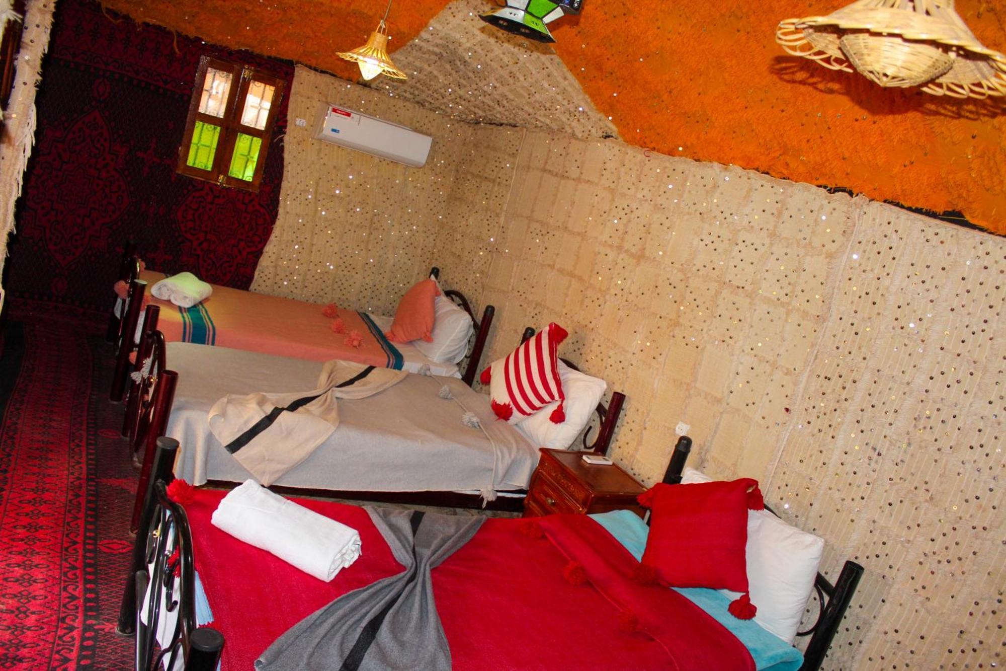 Riad Soleil Du Monde Zagora Ngoại thất bức ảnh